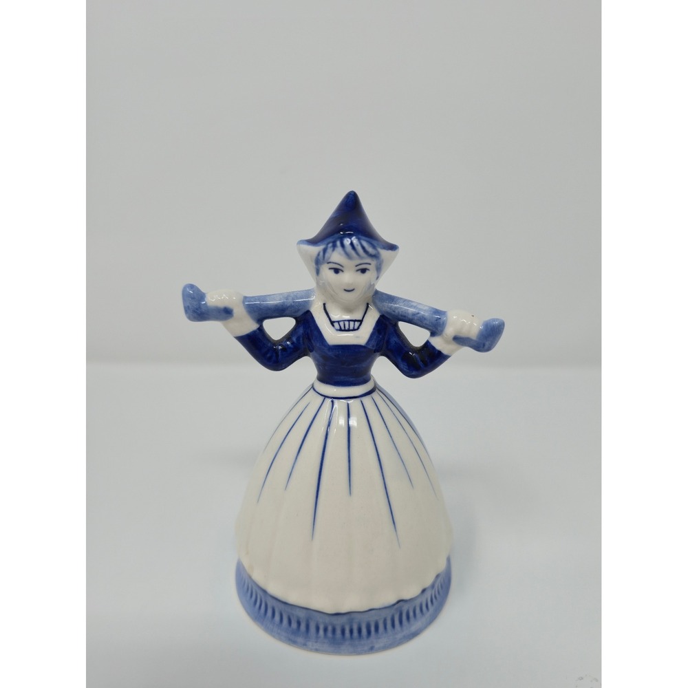 Vintage Delft Blue Milkmaid Figurine Hand Painted Holland Style ©1984 D.A.I.C
